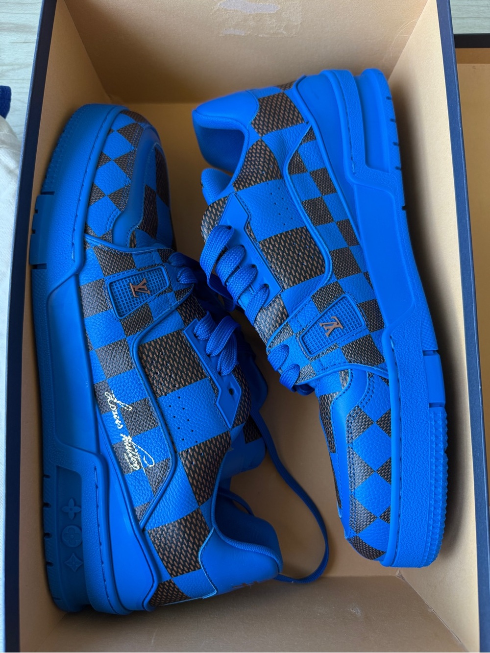Louis Vuitton Kids Electric Blue Checkerboard Sneaker - Picture 10 of 12